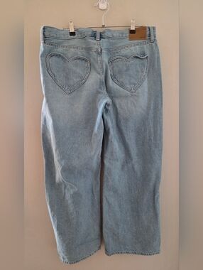 Light Blue Women's Heart-Back Pocket Jeans